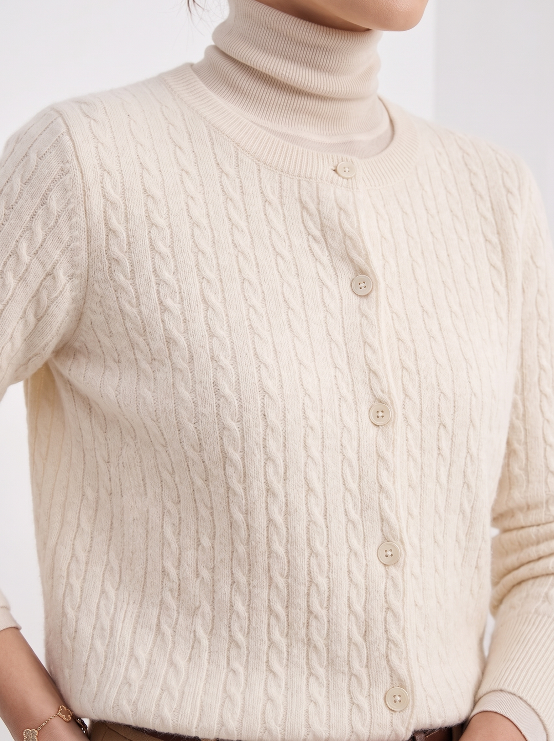 Evelyn | Cropped Cable Knit Cardigan for Women