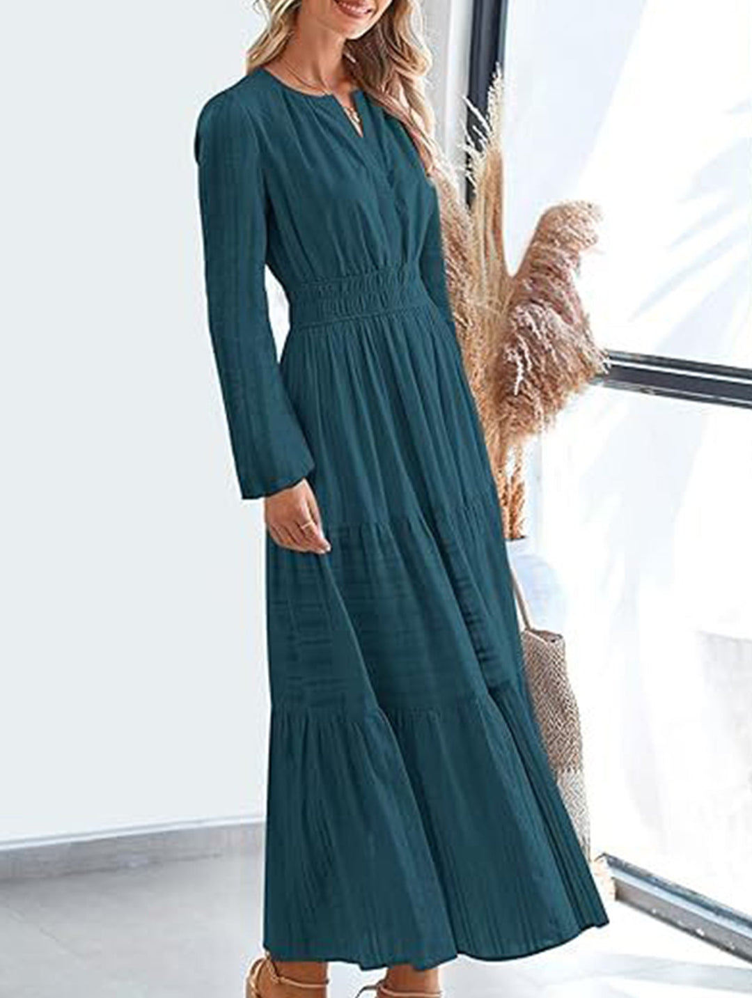 V-neck pleated waist tiered long-sleeved dress – White Dress