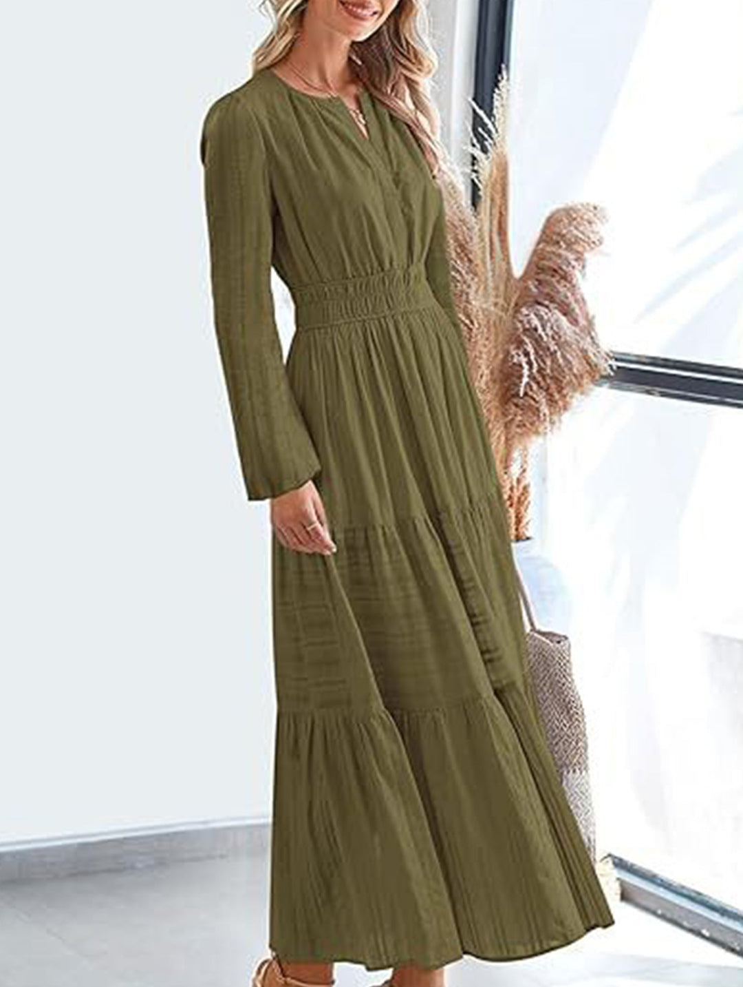 V-neck pleated waist tiered long-sleeved dress – White Dress