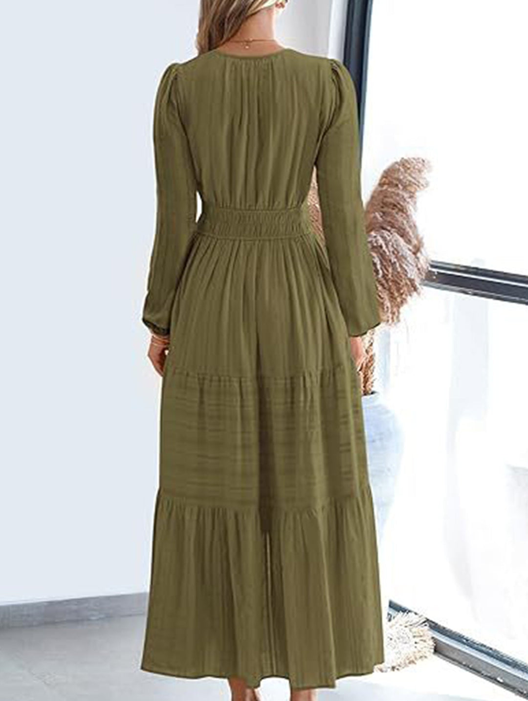 V-neck pleated waist tiered long-sleeved dress – White Dress