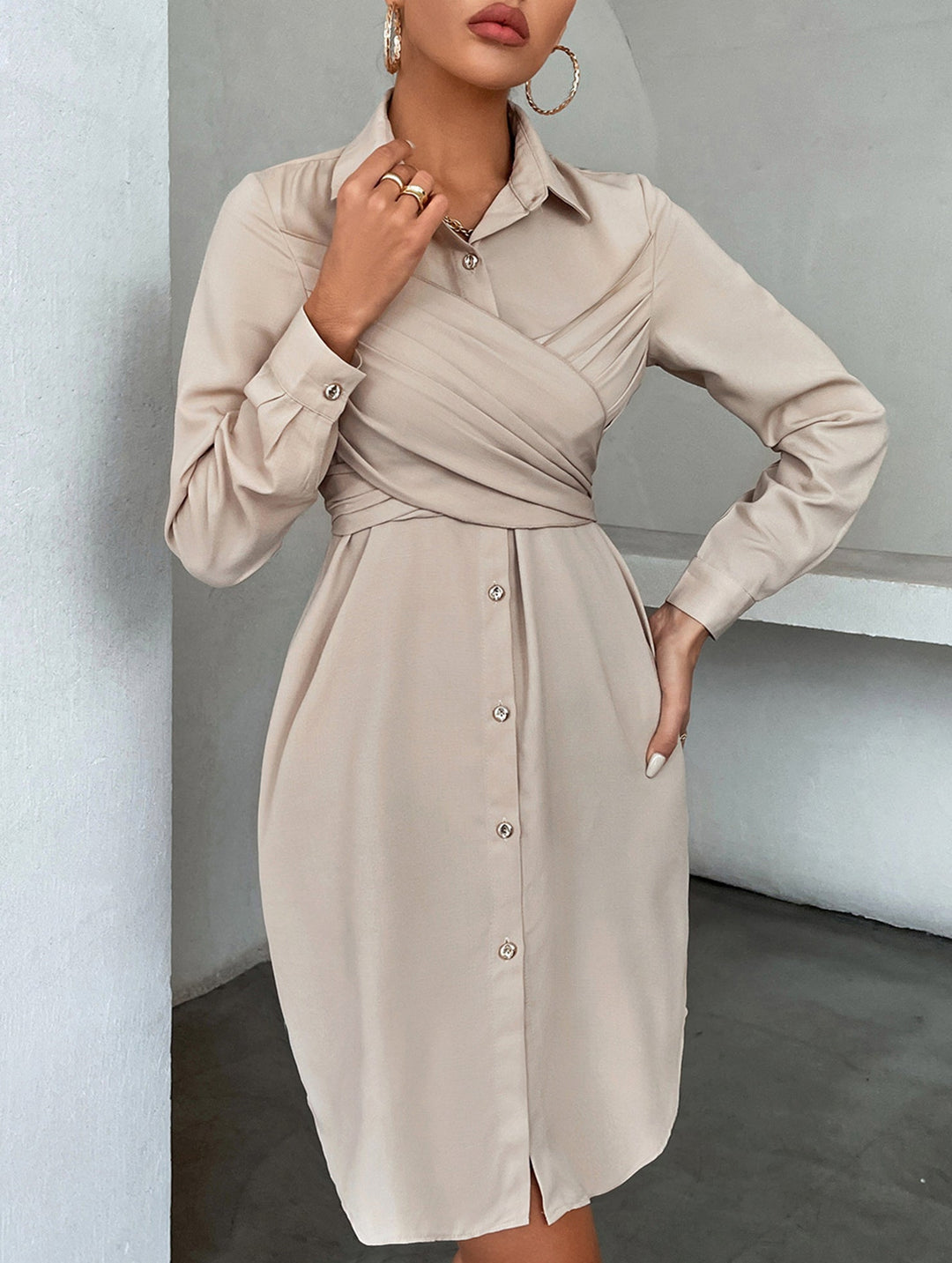 Elegant cross-over fitted shirt dress – White Dress