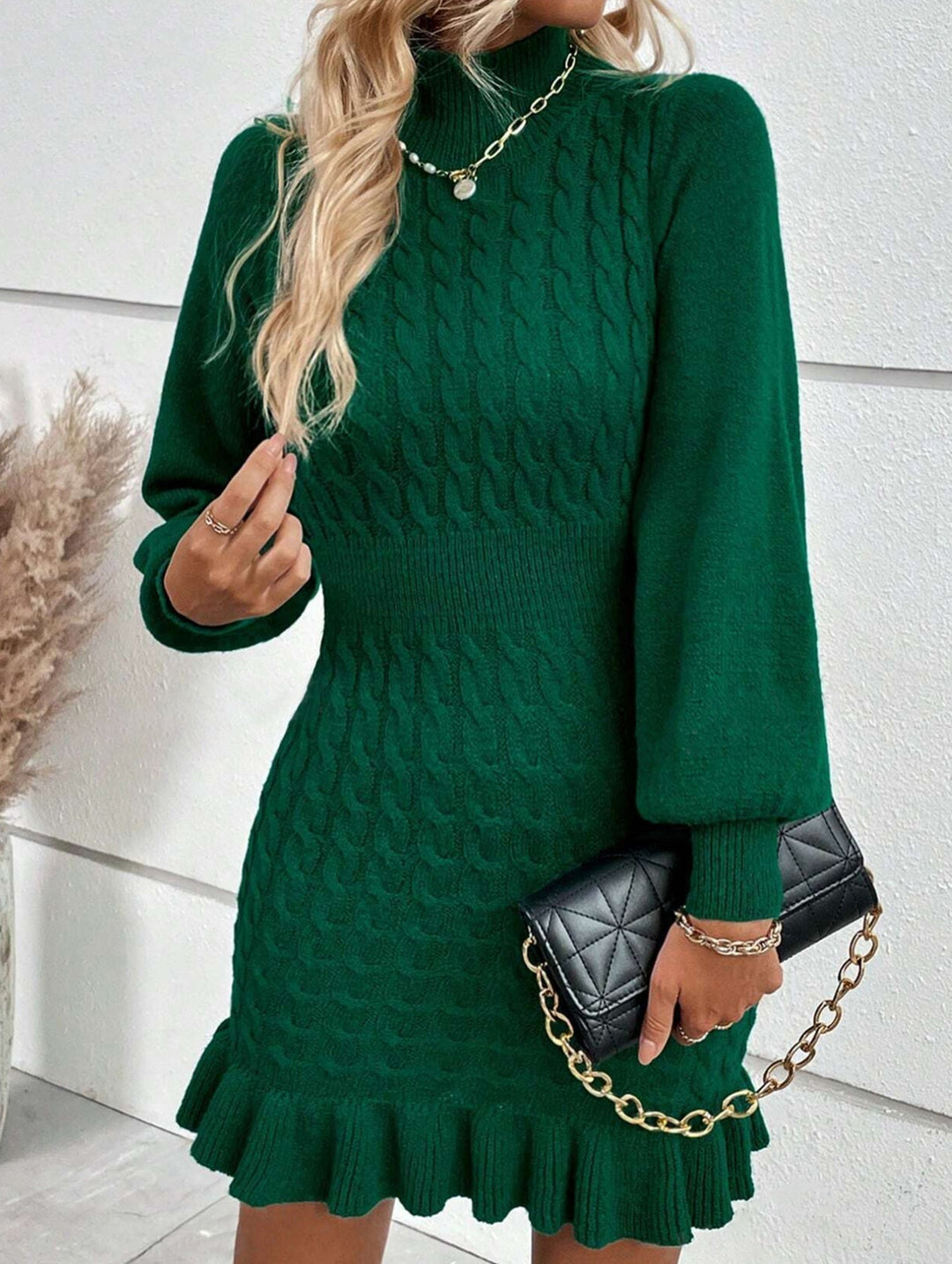Fashionable cable knit waist-cinching sweater dress – White Dress