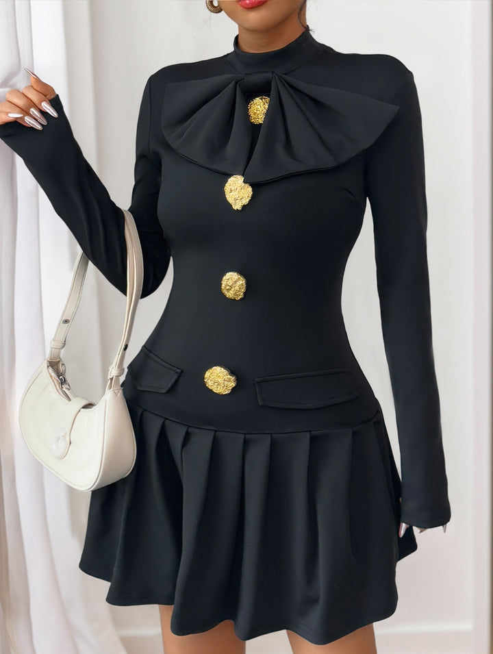 High-neck bow button dress – White Dress