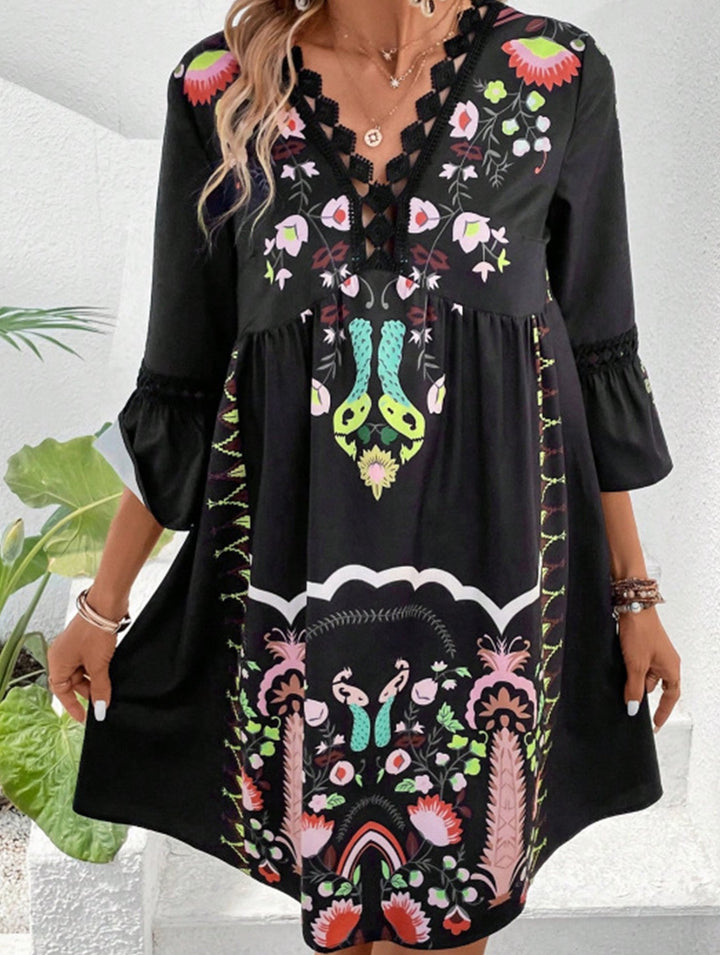 V Neck Lace Patch Print Dress – White Dress